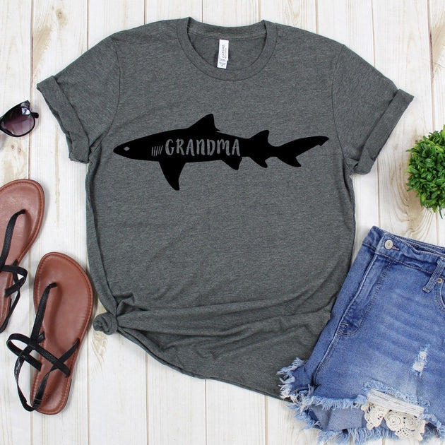 www.teestore.io-Funny Grandma Tee Shirt - Grandma Shark Tee Shirt - Grandma T Shirt - Grandmother Shirts - Gift For Grandma Tshirt Funny Sarcastic Humor Comical Tee | TeeStore.io